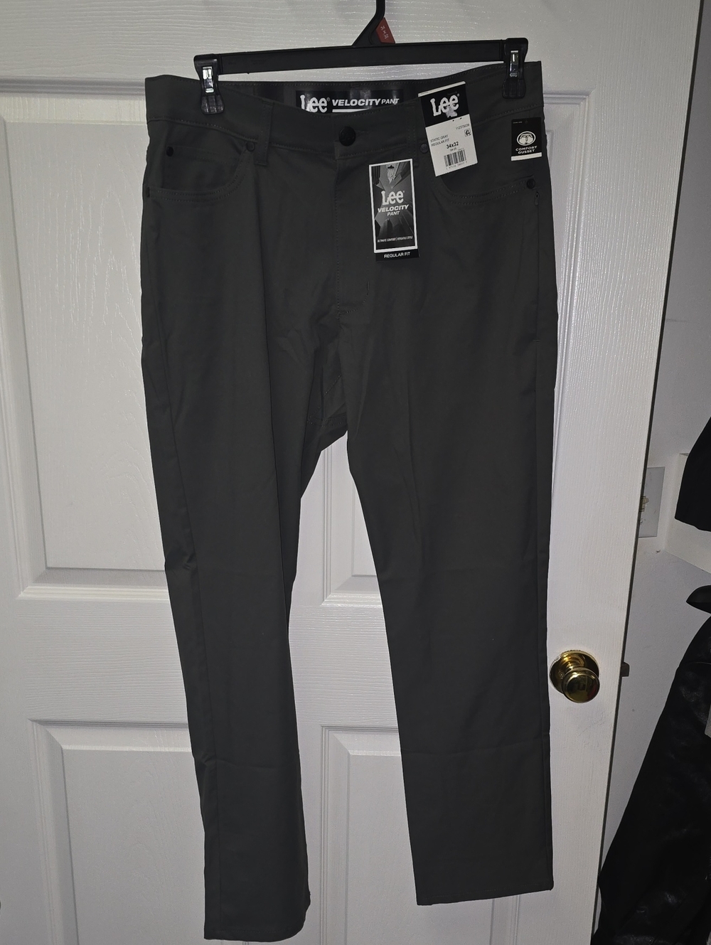 Lee Men's Velocity Straight Leg Pants - Gray